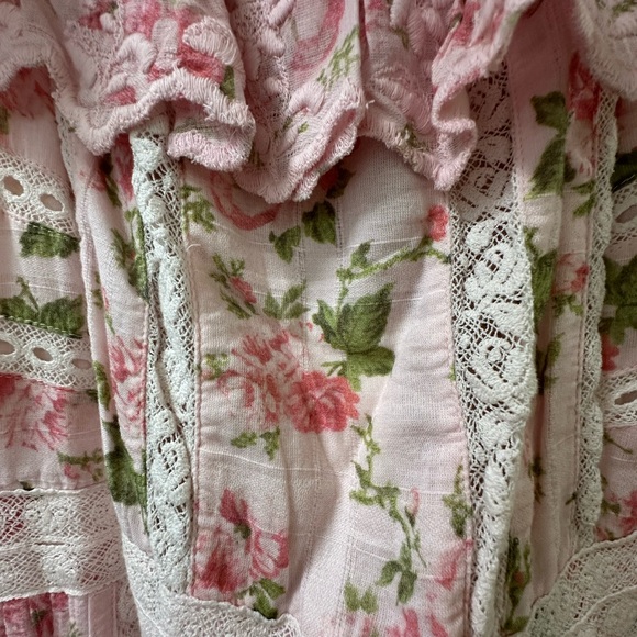 LOVESHACKFANCY
Niko ruffled floral-print cotton-voile maxi dress
US 2 - Picture 9 of 9